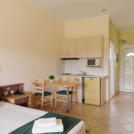 Hotel Corfu Andromeda Peroulades  Exteriör bild